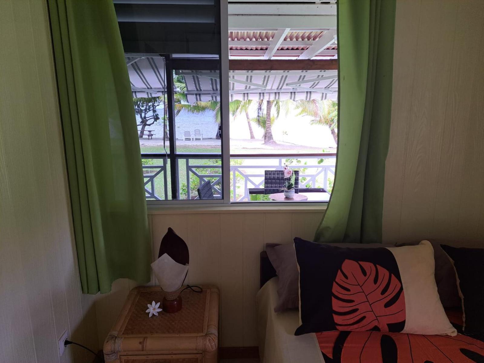 Fare Mama Rota - Au Bord De L'Ocean Villa Taputapuapea Bagian luar foto