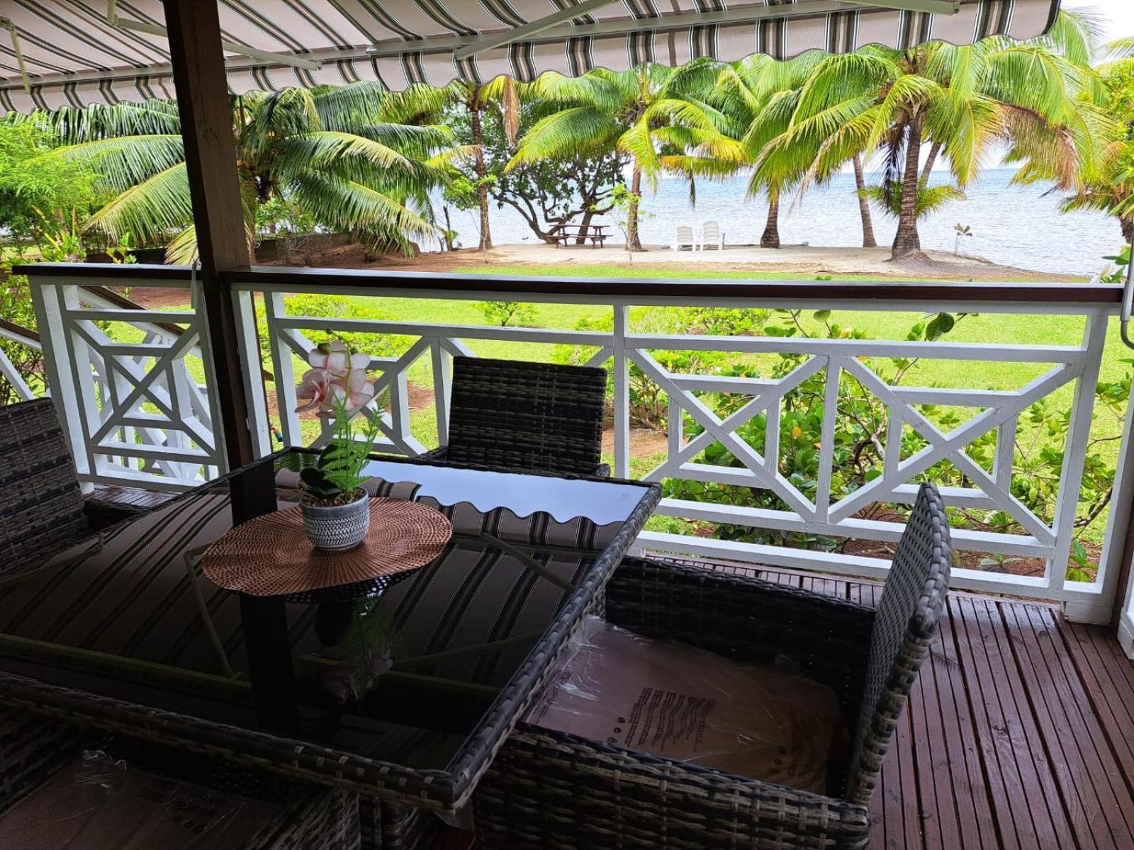 Fare Mama Rota - Au Bord De L'Ocean Villa Taputapuapea Bagian luar foto
