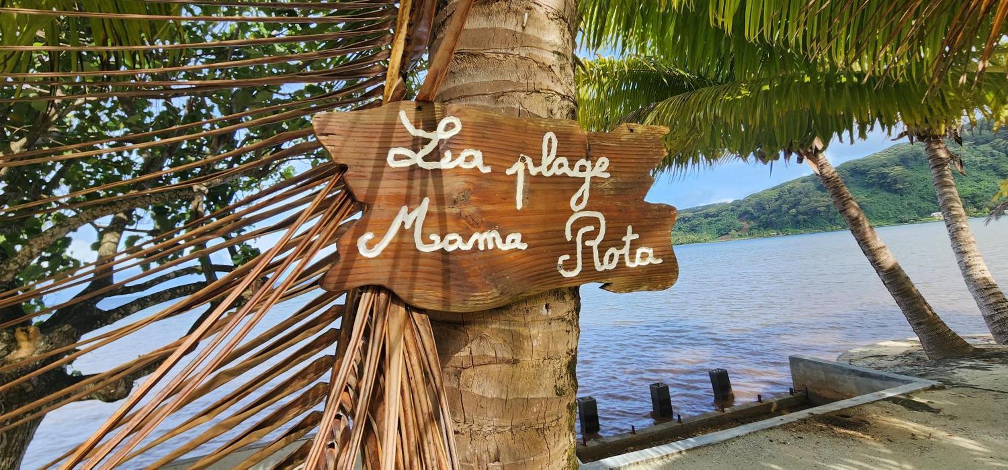 Fare Mama Rota - Au Bord De L'Ocean Villa Taputapuapea Bagian luar foto