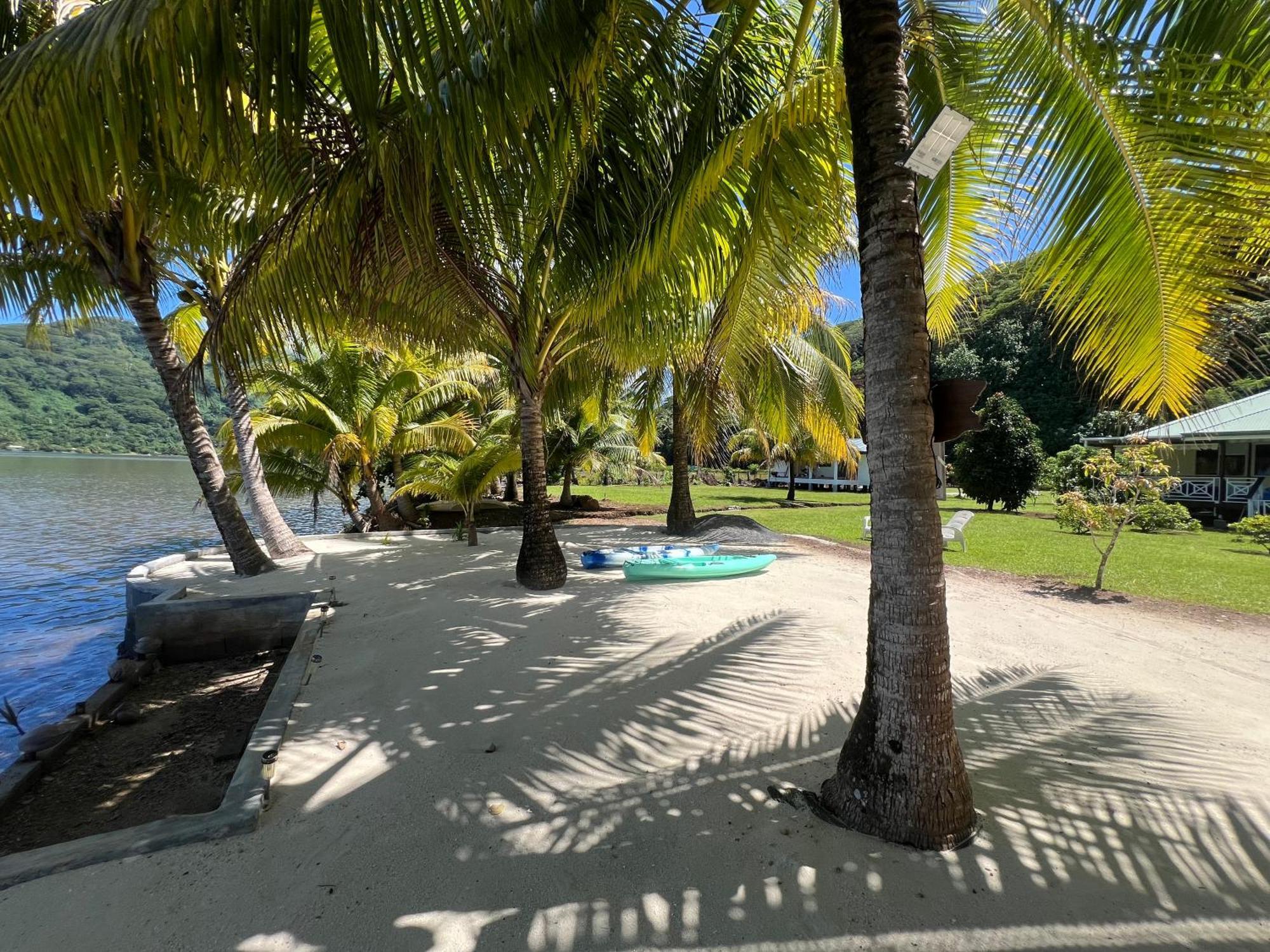 Fare Mama Rota - Au Bord De L'Ocean Villa Taputapuapea Bagian luar foto